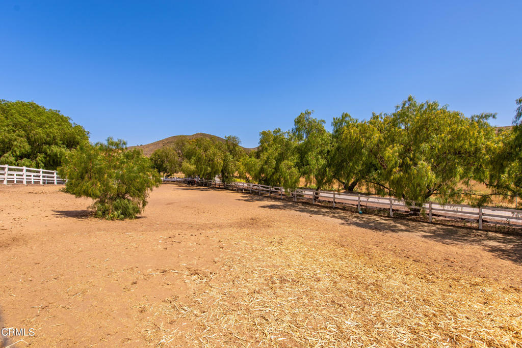 4850 North Moorpark Road Thousand Oaks, CA 93021 - Photo 41 of 54 a view of a yard with a house