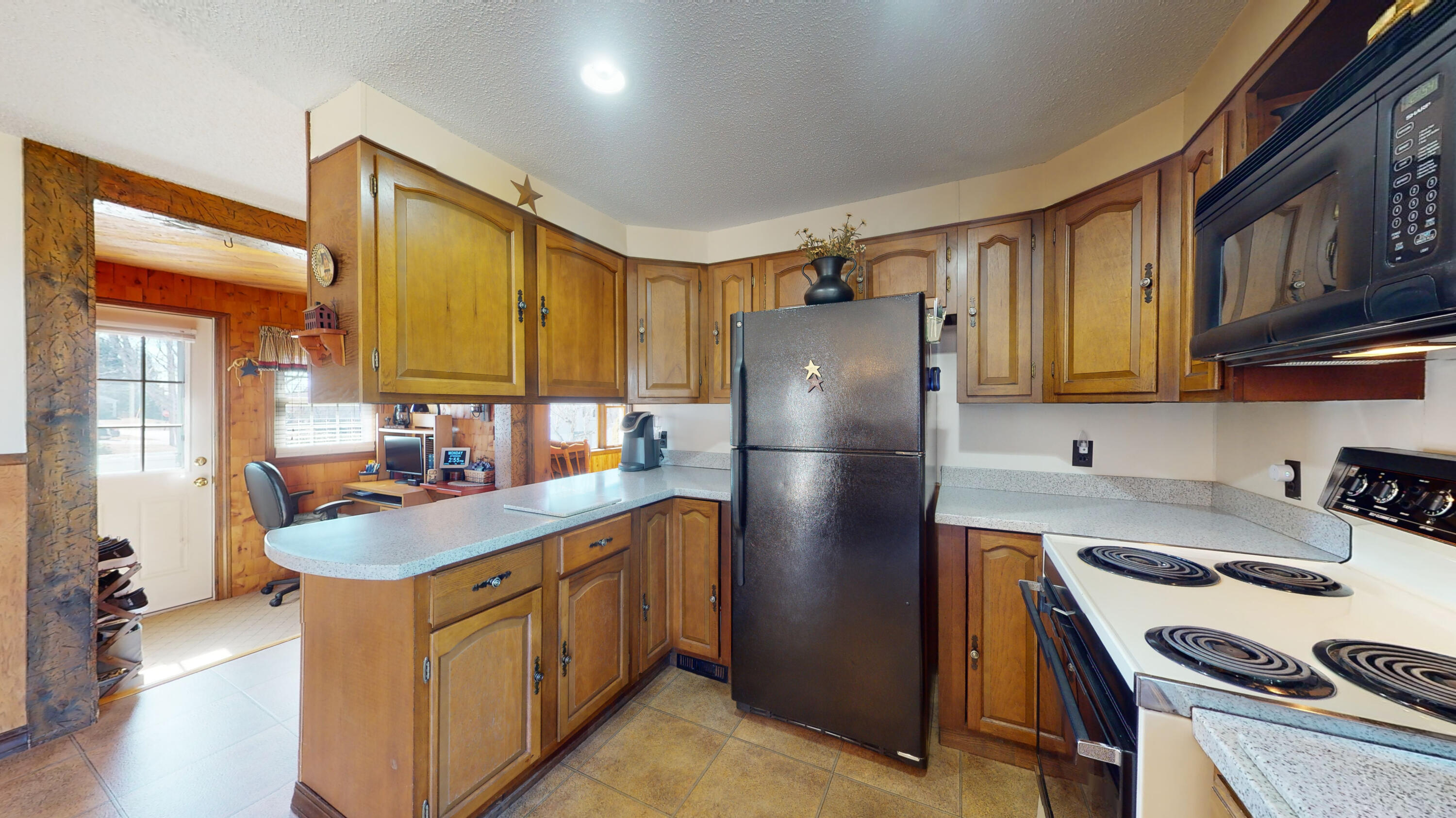 16 Myrtle Street Lewiston, ME 04240 - Photo 4 of 40 16-Myrtle-St-Lewiston-ME-04240-04112023_