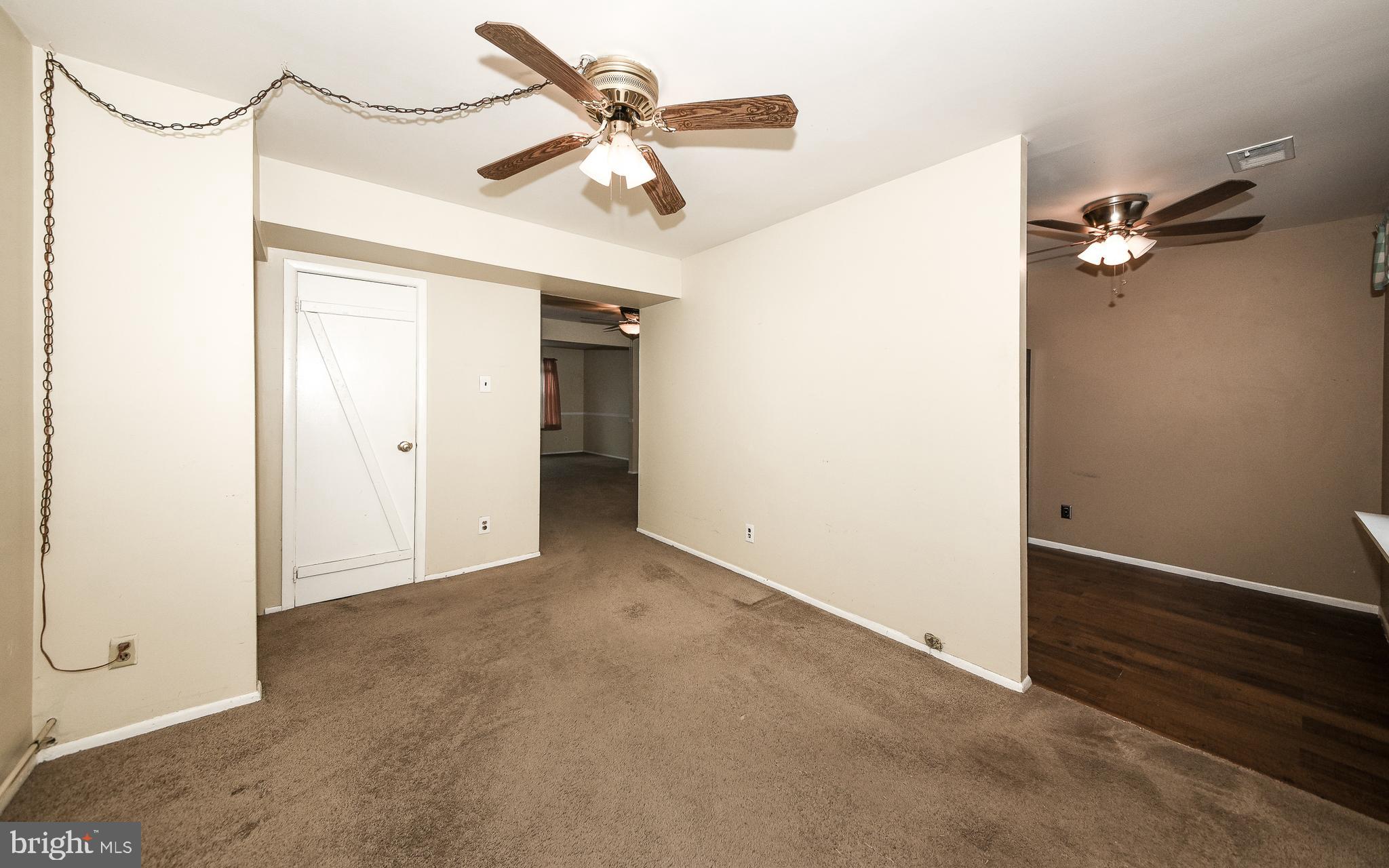 13037 Townsend Road, Unit D2 Philadelphia, PA 19154 - Photo 12 of 31