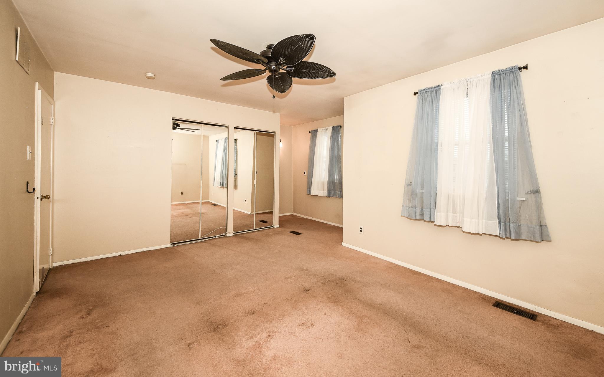 13037 Townsend Road, Unit D2 Philadelphia, PA 19154 - Photo 21 of 31