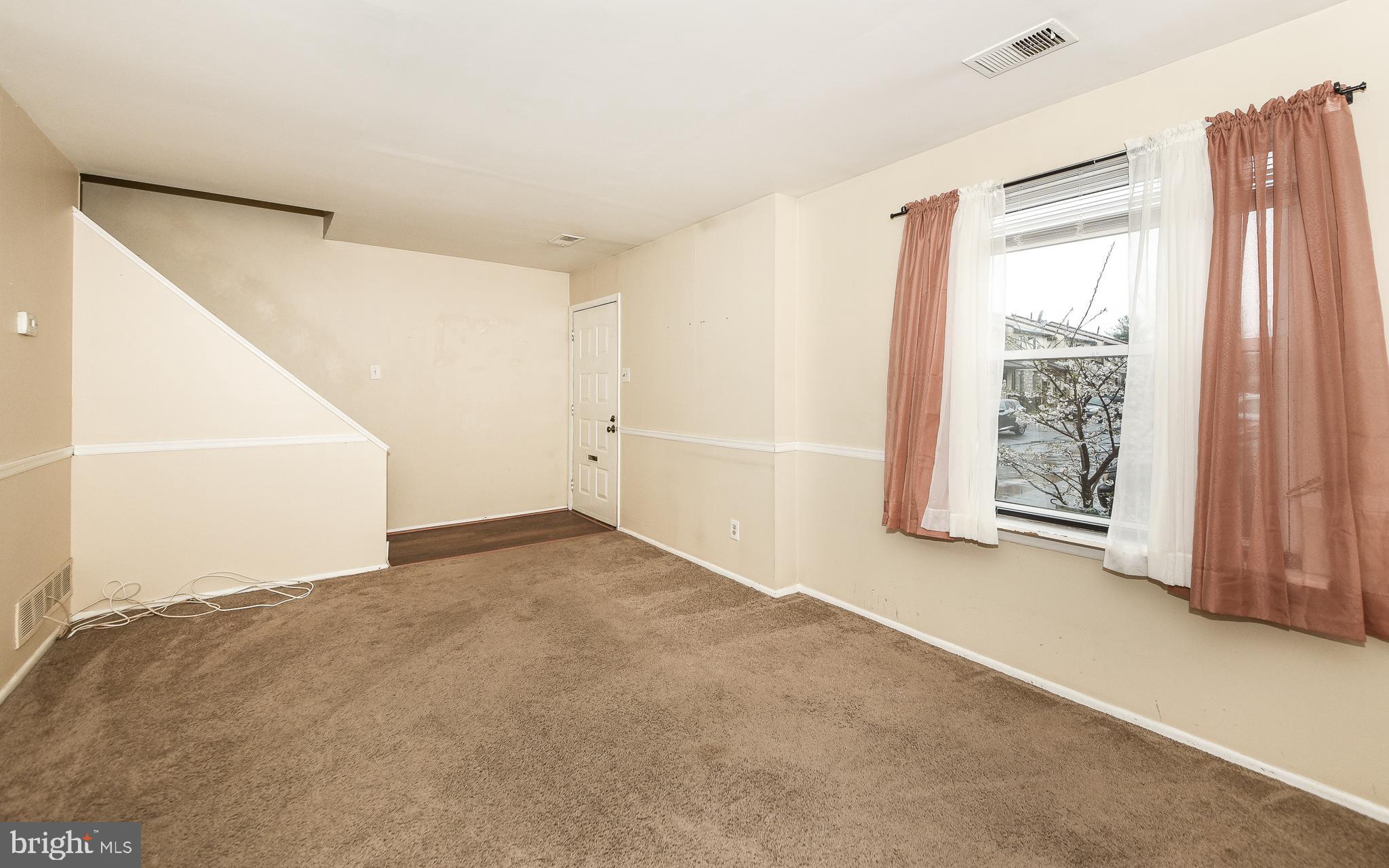 13037 Townsend Road, Unit D2 Philadelphia, PA 19154 - Photo 7 of 31