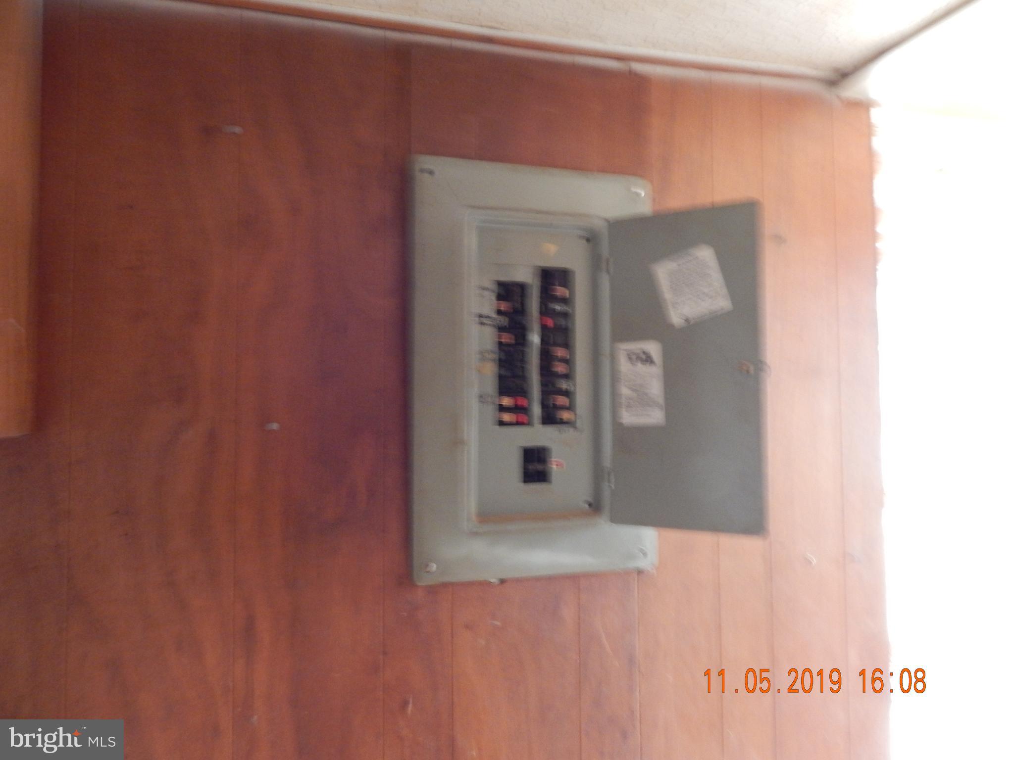 4040 Wv Route Berkeley Springs, WV 25411 - Photo 15 of 28 Electric box