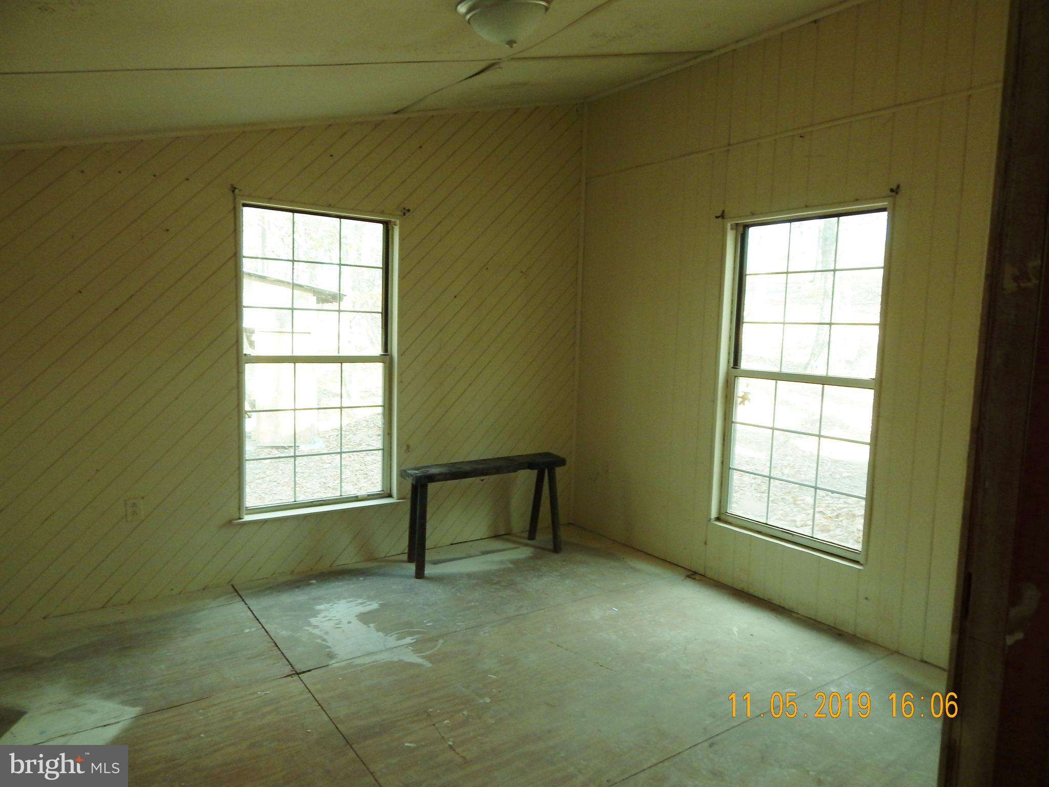 4040 Wv Route Berkeley Springs, WV 25411 - Photo 8 of 28 Bedroom #1.
