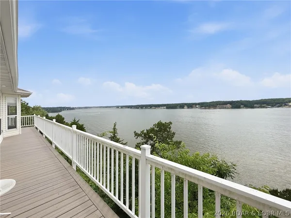 $749,900 | 1467 Bluff Drive, Osage Beach, MO 65065