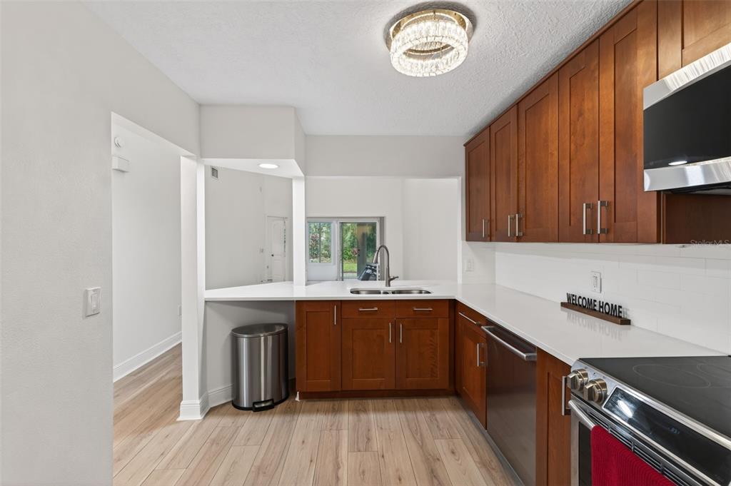 525 Oak Terrace, Unit 117 Altamonte Springs, FL 32701 - Photo 10 of 42