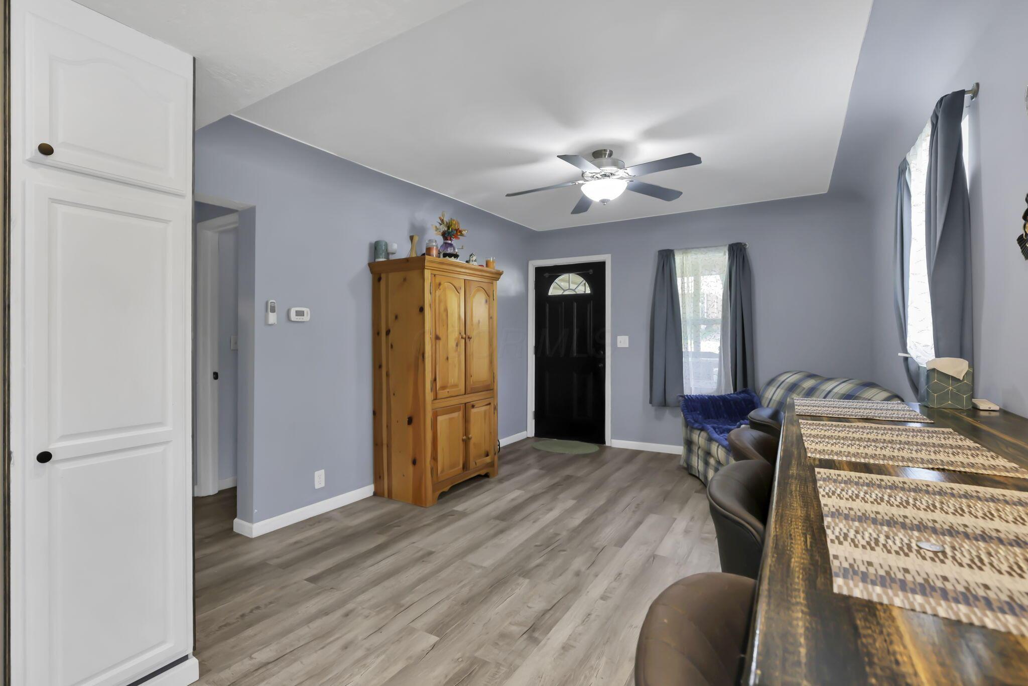 741 Spring Street Lancaster, OH 43130 - Photo 6 of 27 10-web-or-mls-939A3343