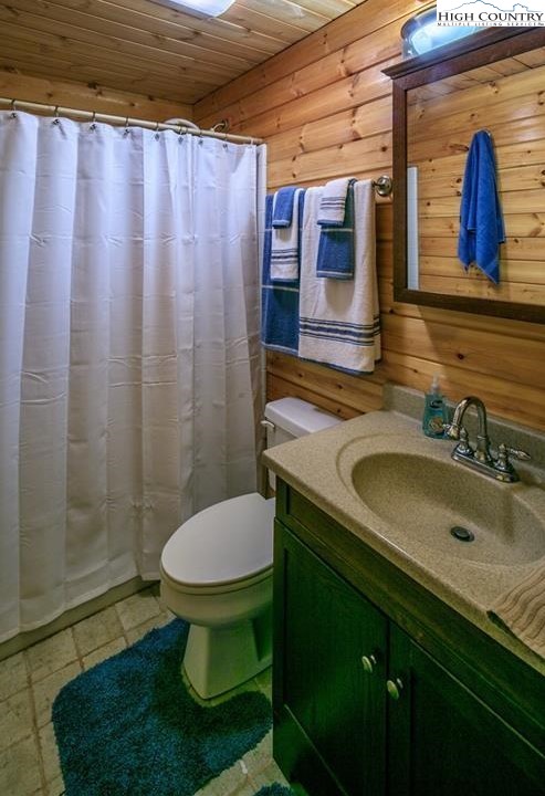 1224 Pilot Ridge Road Blowing Rock, NC 28605 - Photo 13 of 23 Gallery Image 13