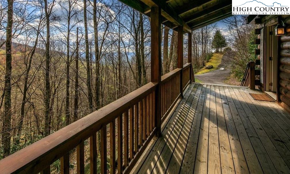 1224 Pilot Ridge Road Blowing Rock, NC 28605 - Photo 5 of 23 Gallery Image 5