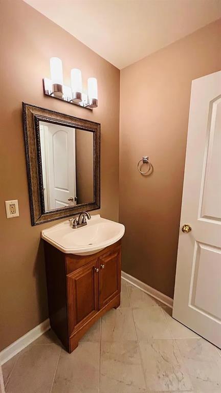 8569 Spring Breeze Terrace Suwanee, GA 30024 - Photo 32 of 39