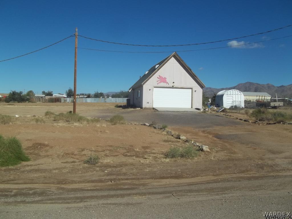 458 South Higley Road Golden Valley, AZ 86413 - Photo 5 of 23