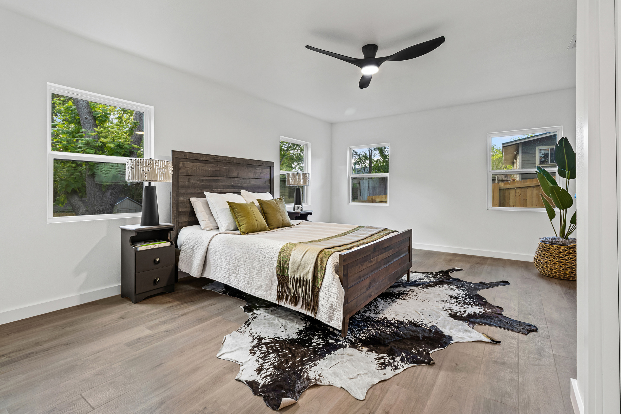 1601 North Redondo Drive Austin, TX 78721 - Photo 11 of 22