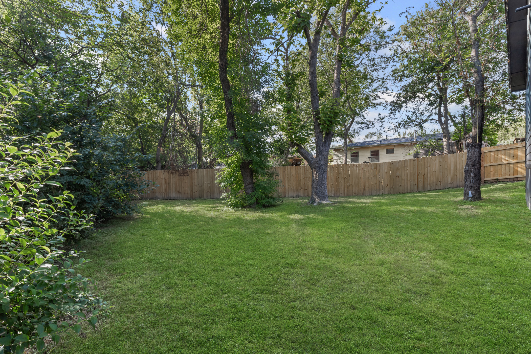 1601 North Redondo Drive Austin, TX 78721 - Photo 21 of 22