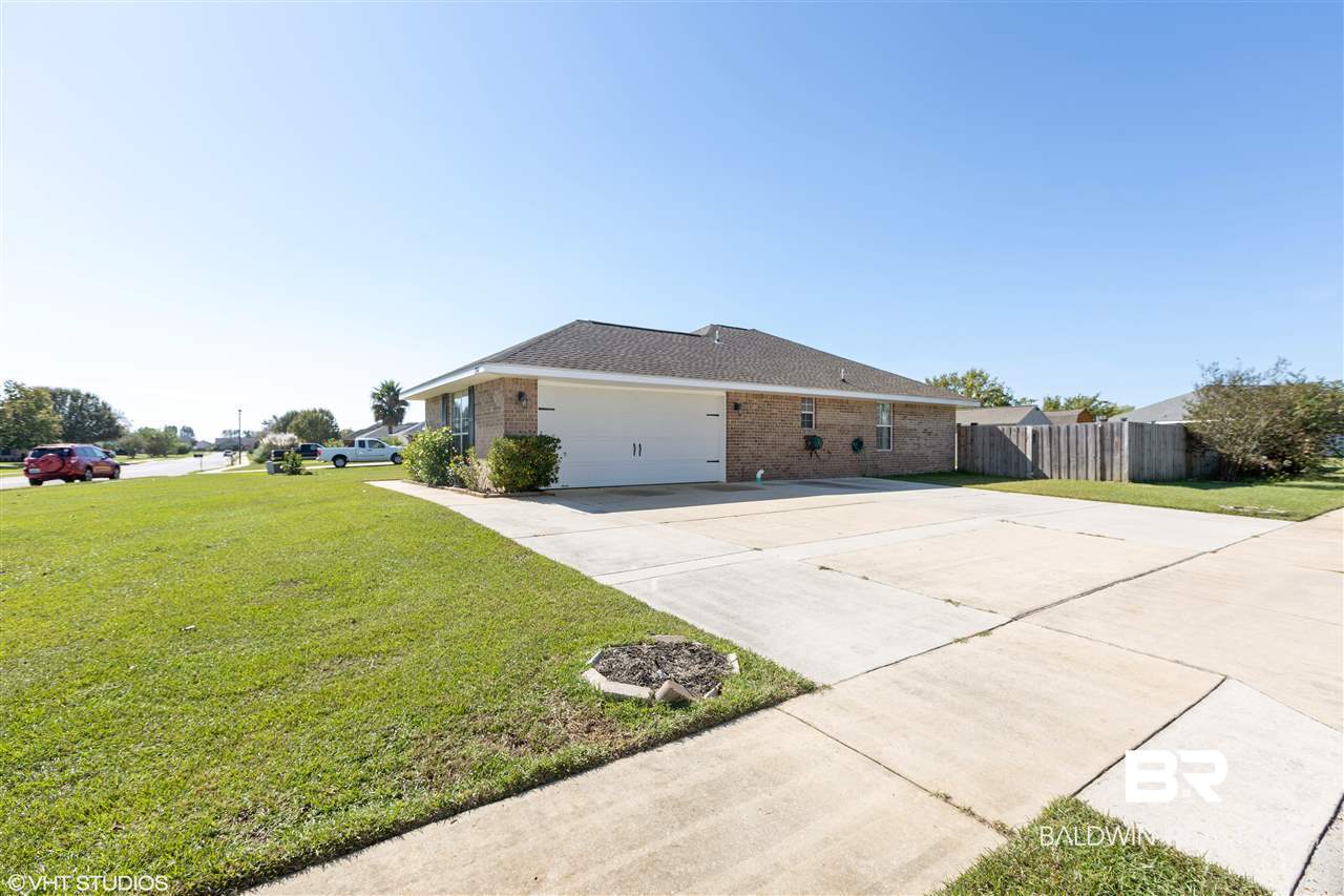 2541 Oakford Drive Foley, AL 36535 - Photo 2 of 24