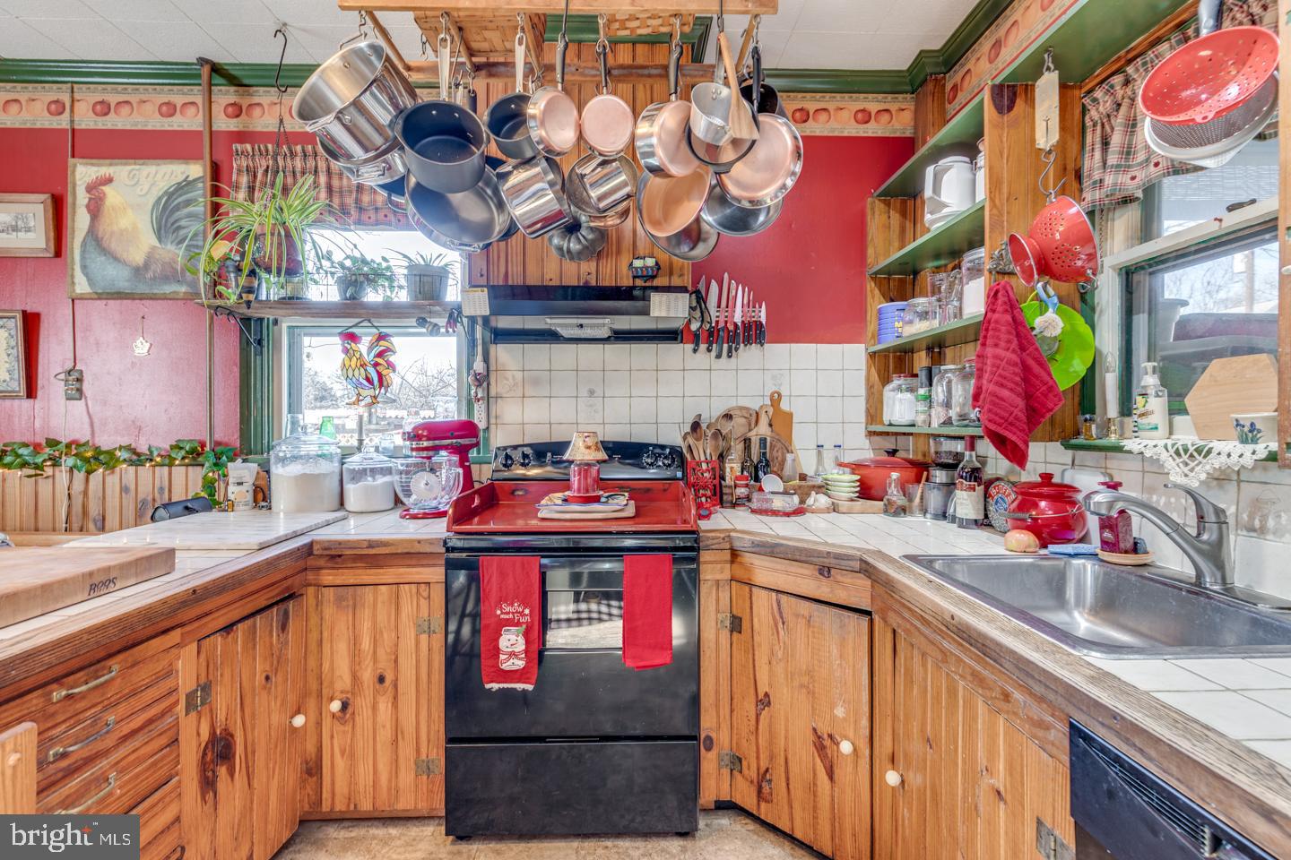 635 Laurel Street Delanco, NJ 08075 - Photo 11 of 45 a kitchen filled with stainless steel appliances granite countertop a sink stove and cabinets