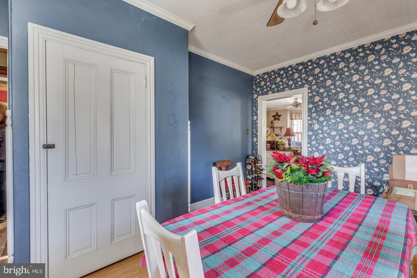 635 Laurel Street Delanco, NJ 08075 - Photo 7 of 45 a room with furniture and wooden floor