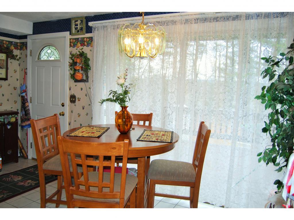 8 Ridgefield Drive Milford, NH 03055 - Photo 4 of 23 Gallery Image 4