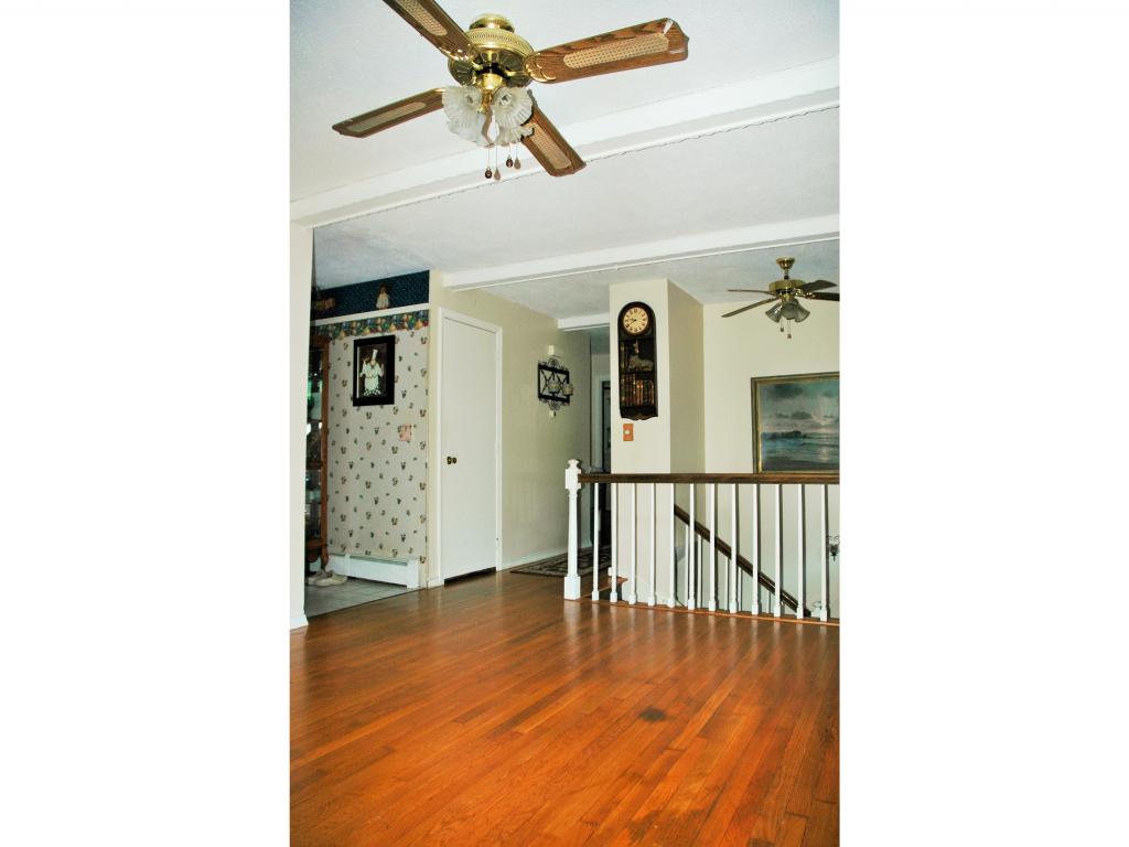 8 Ridgefield Drive Milford, NH 03055 - Photo 7 of 23 Gallery Image 7