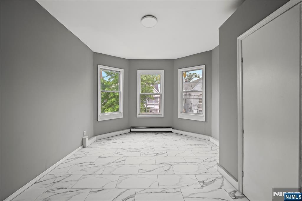 69 Rosa Parks Boulevard Paterson, NJ 07524 - Photo 12 of 43