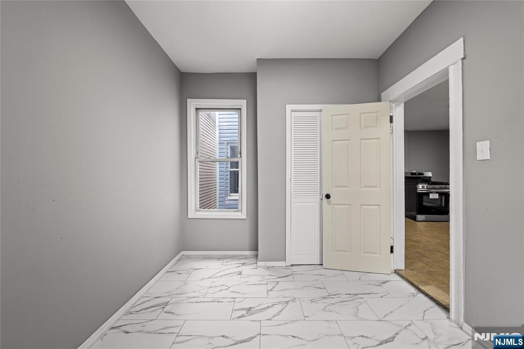 69 Rosa Parks Boulevard Paterson, NJ 07524 - Photo 20 of 43