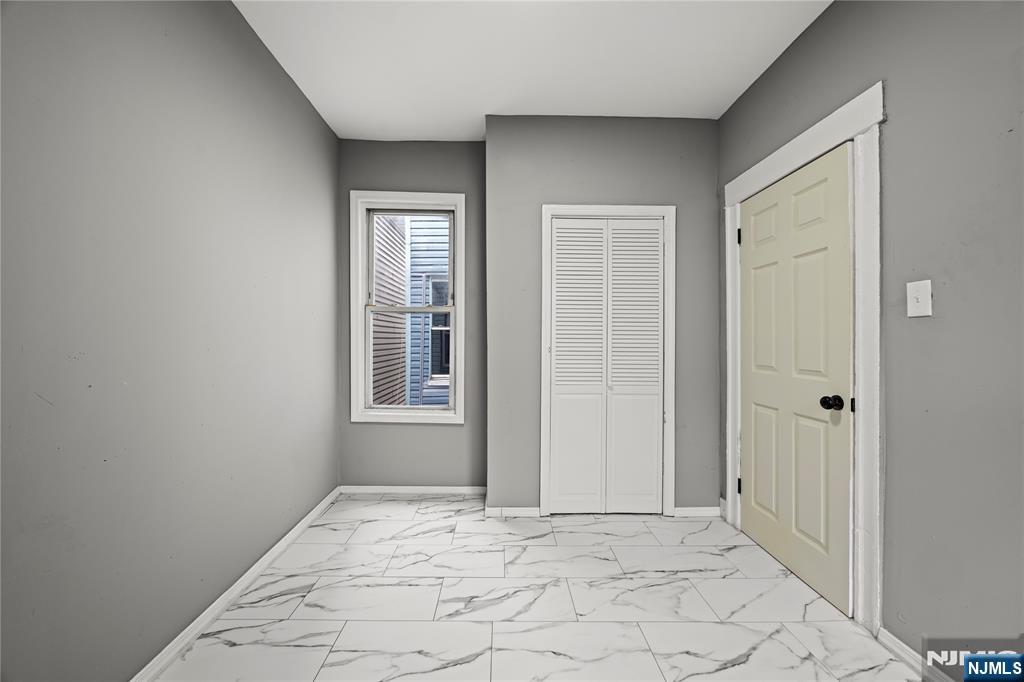 69 Rosa Parks Boulevard Paterson, NJ 07524 - Photo 21 of 43