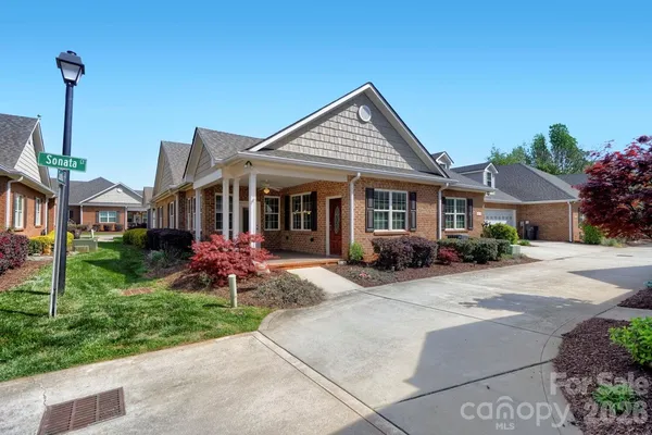 $415,000 | 8655 Sonata Court, Denver, NC 28037