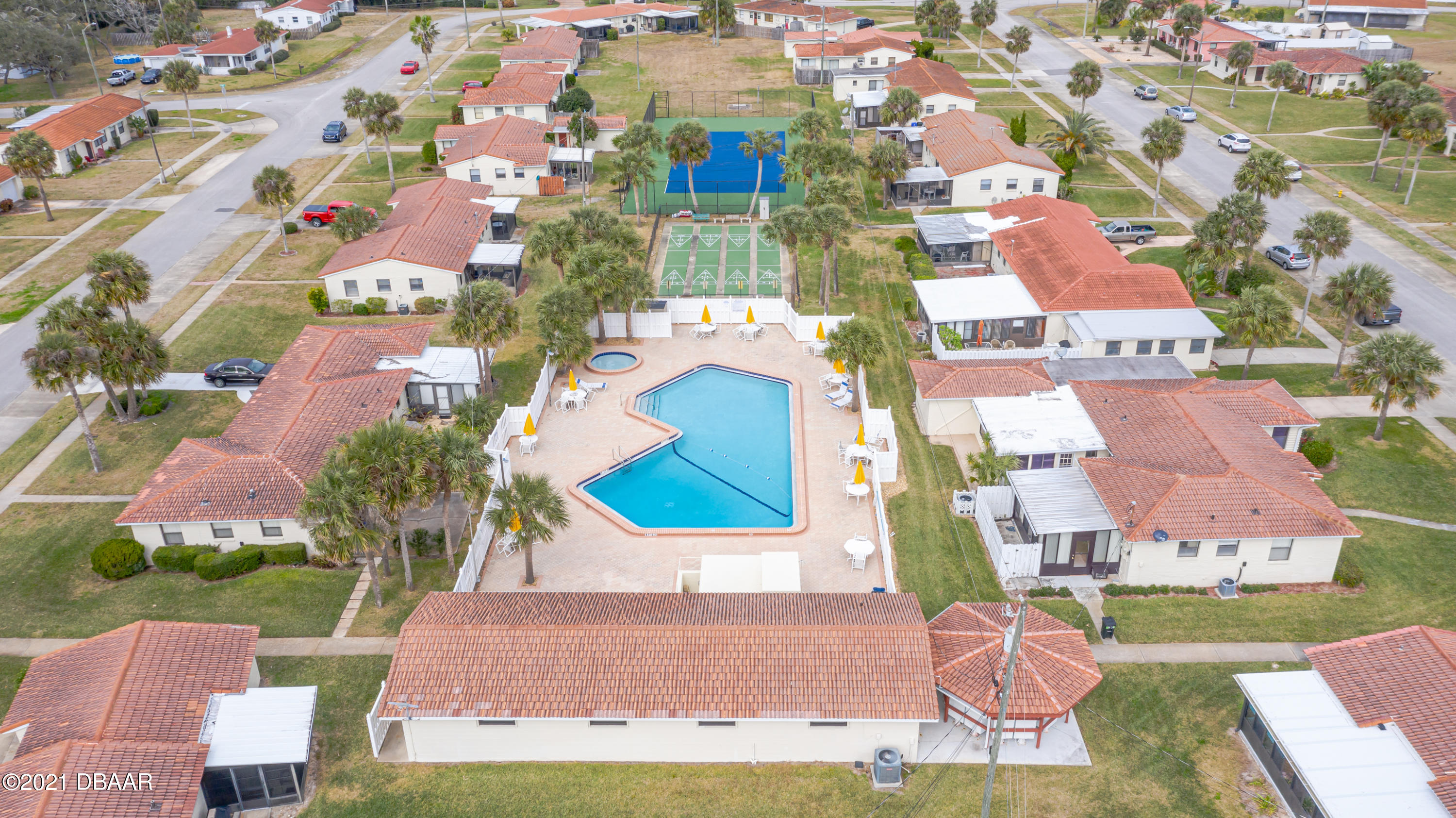 202 Northshore Drive, Unit B Ormond Beach, FL 32176 - Photo 23 of 25 an aerial view of multiple houses with yard