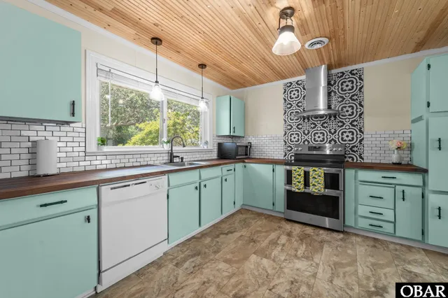 $509,000 | 49536 North Carolina Highway 12, Buxton, NC 27920