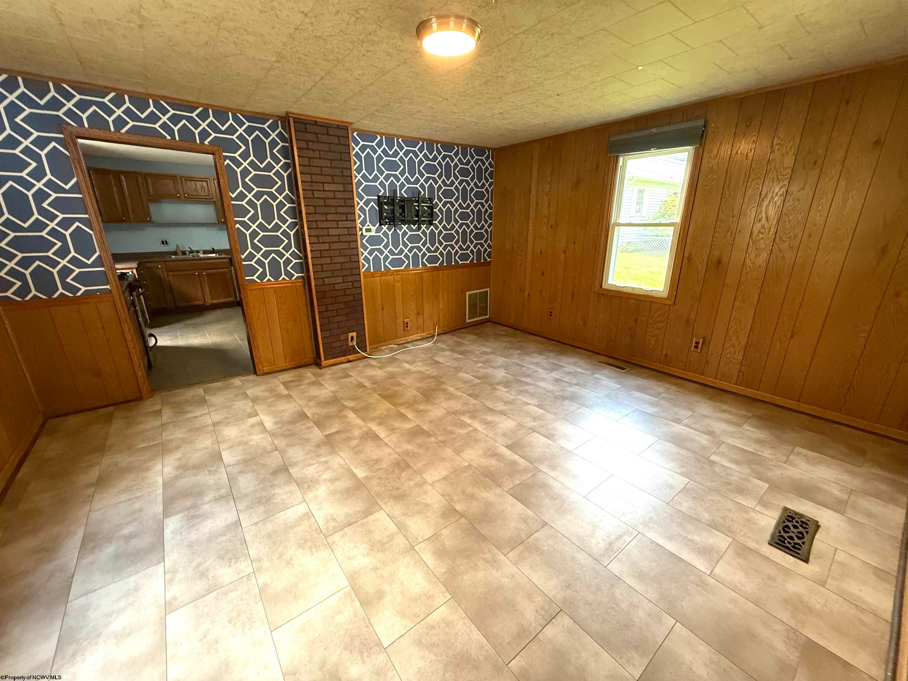 21 Ramp Hollow Road Pursglove, WV 26546 - Photo 3 of 17 Gallery Image 3