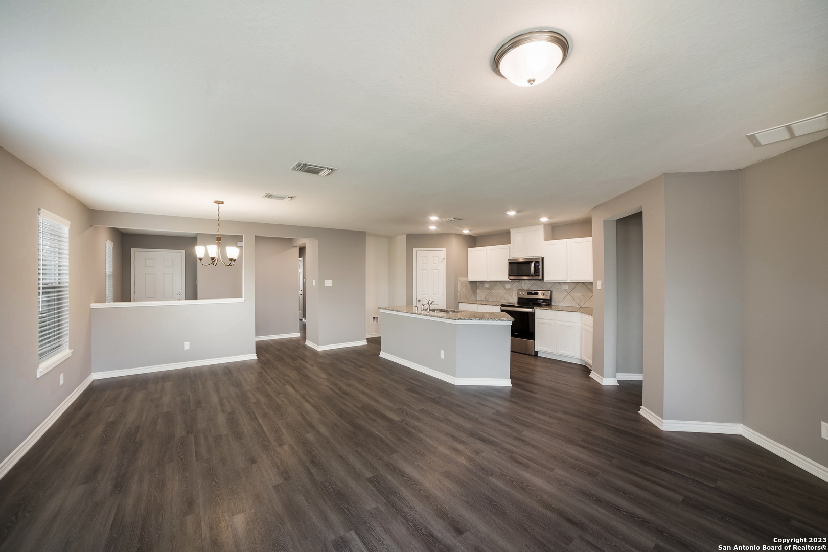 3339 Taurus Sky Converse, TX 78109 - Photo 8 of 25