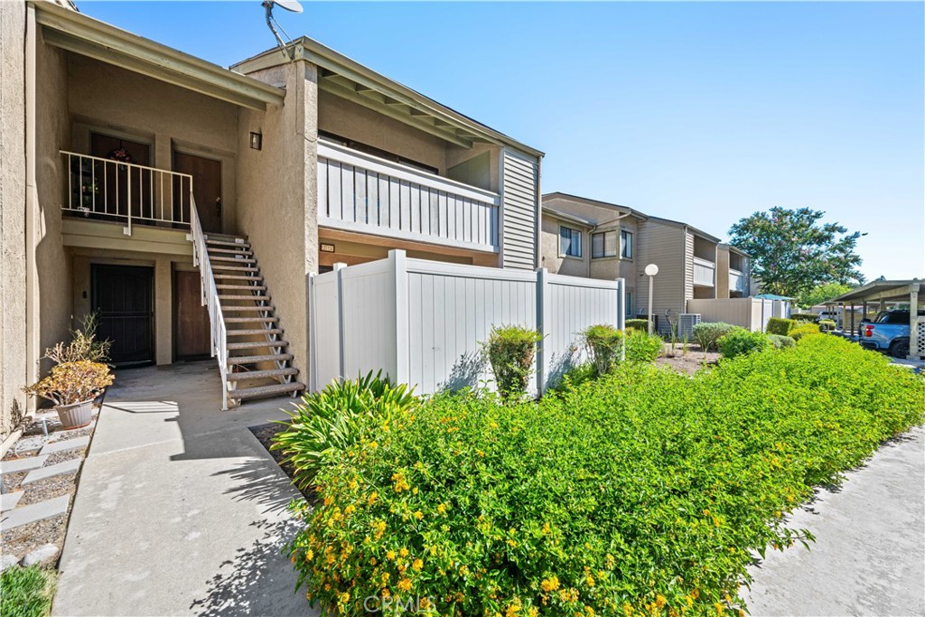 23 Country Mile Road Pomona, CA 91766 - Photo 34 of 36 Gallery Image 34