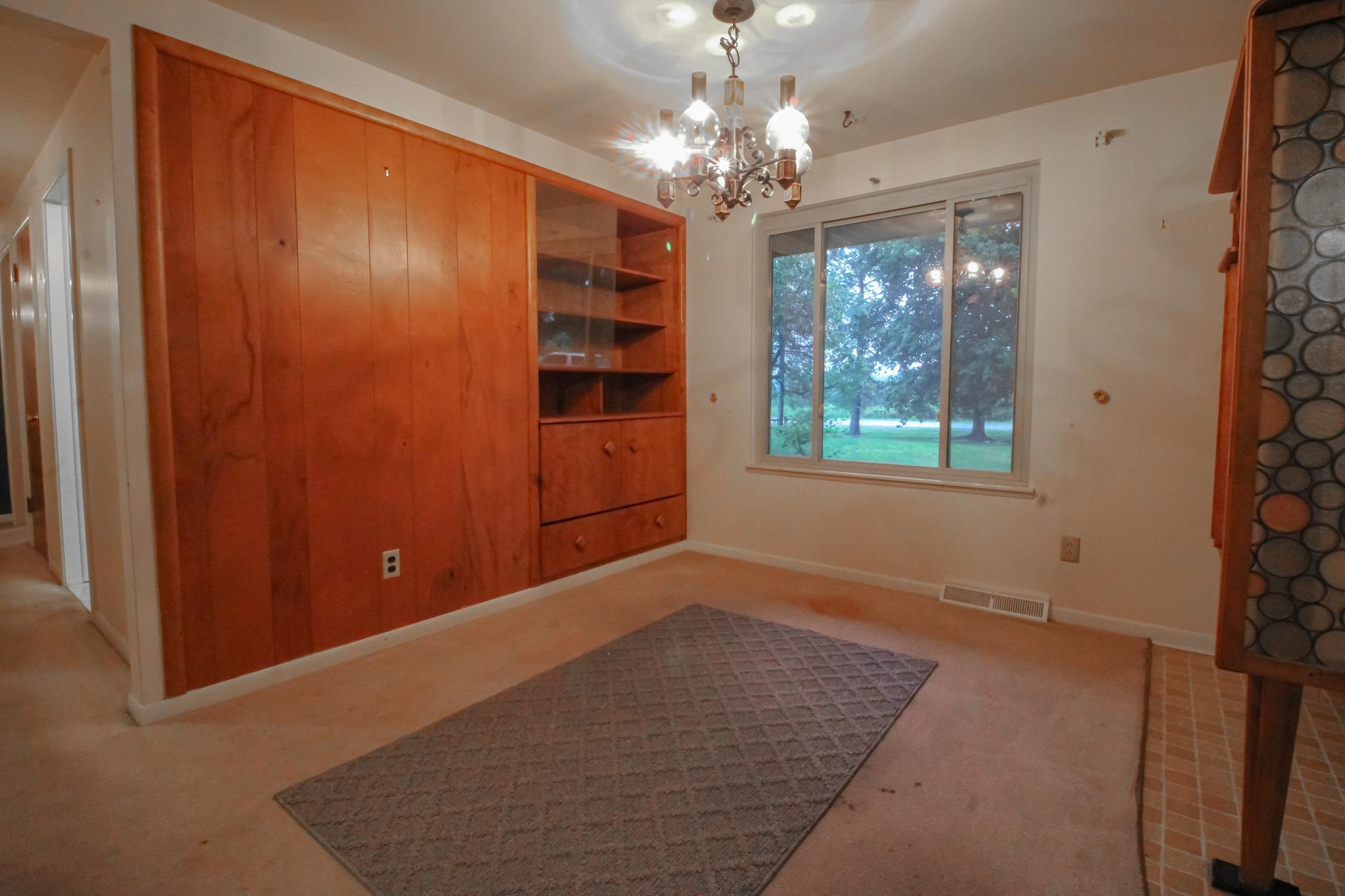 1438 South Morrish Road Flint, MI 48532 - Photo 7 of 37 50118076-6.JPG