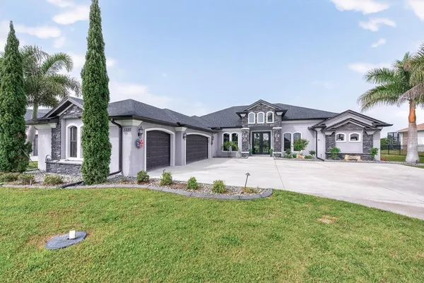 $1,300,000 | 5220 Lake Venice Drive, Wimauma, FL 33598