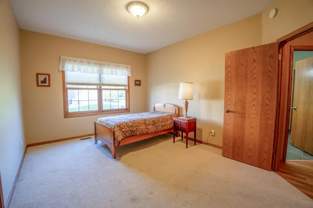 $339,000 | 2946 9th Avenue Southeast, Willmar, MN 56201