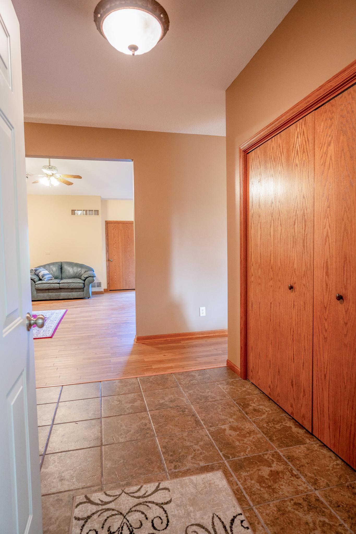 2946 9th Avenue Southeast Willmar, MN 56201 - Photo 30 of 38