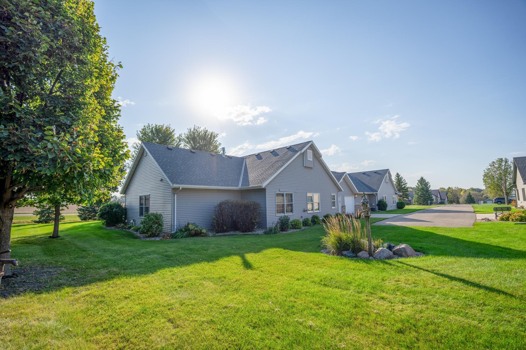 2946 9th Avenue Southeast Willmar, MN 56201 - Photo 3 of 38