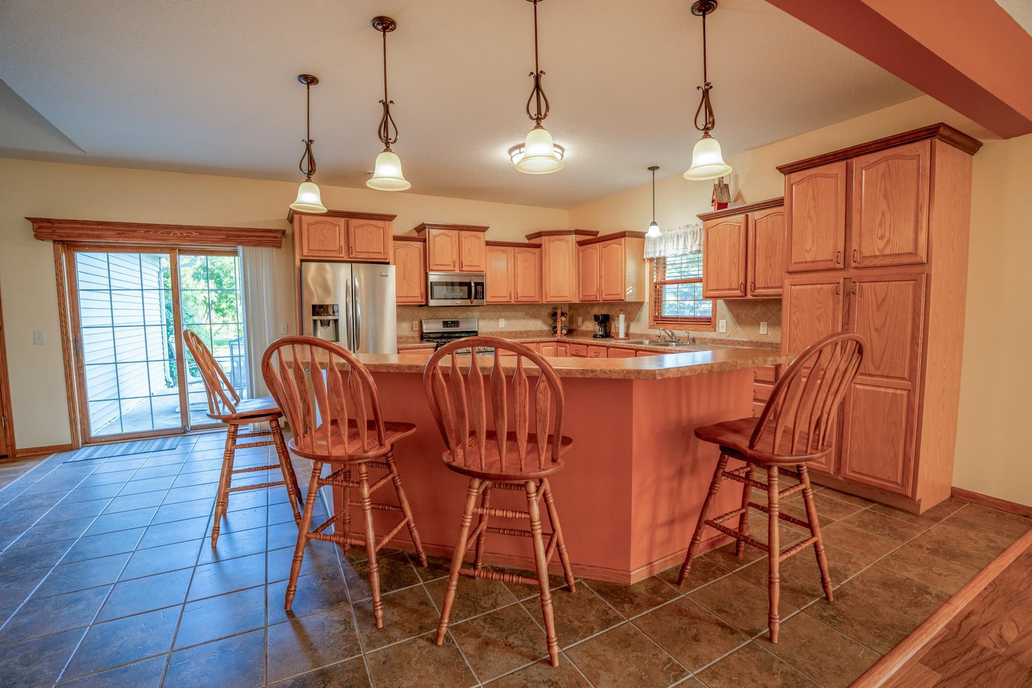 2946 9th Avenue Southeast Willmar, MN 56201 - Photo 6 of 38