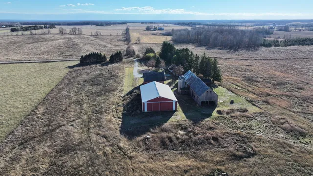 $1,500,000 | 4376 Rudy Road, Sevastopol, WI 54235