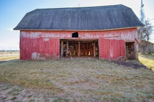 $1,500,000 | 4376 Rudy Road, Sevastopol, WI 54235