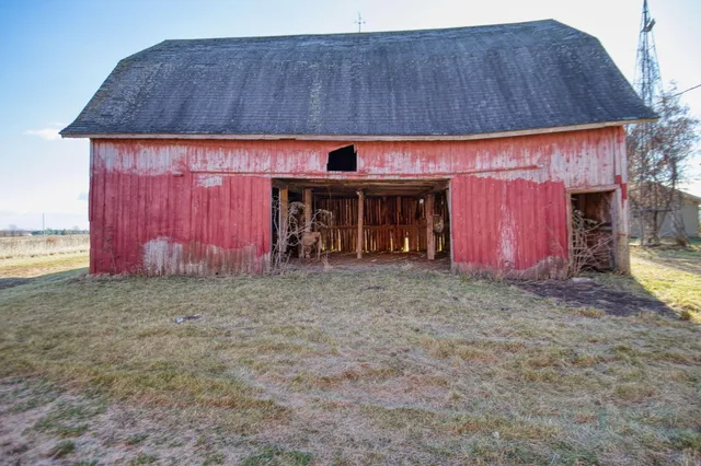 $1,500,000 | 4376 Rudy Road, Sevastopol, WI 54235