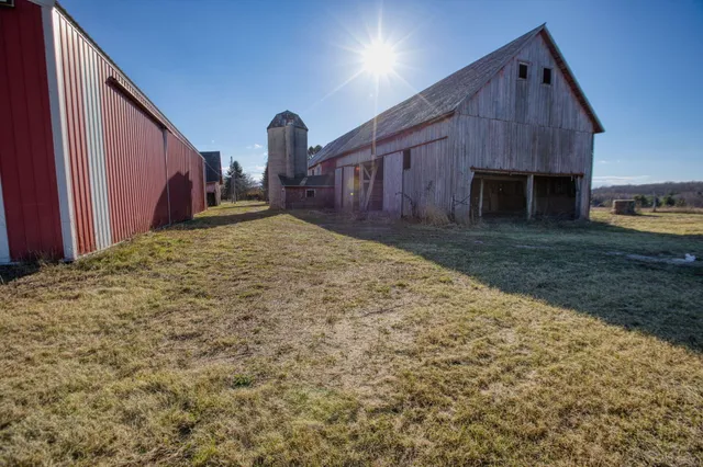 $1,500,000 | 4376 Rudy Road, Sevastopol, WI 54235