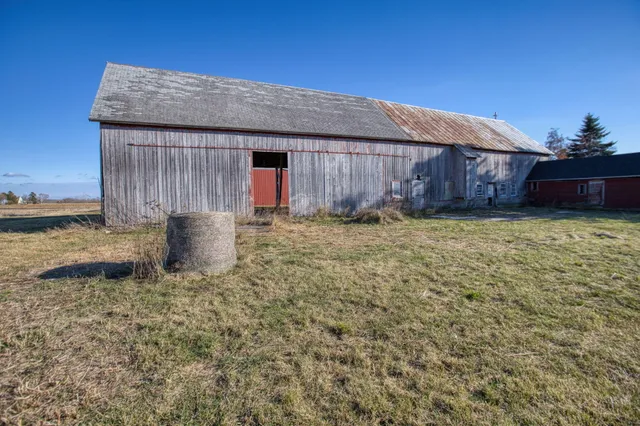 $1,500,000 | 4376 Rudy Road, Sevastopol, WI 54235