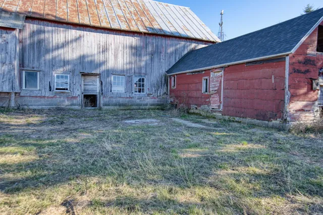 $1,500,000 | 4376 Rudy Road, Sevastopol, WI 54235