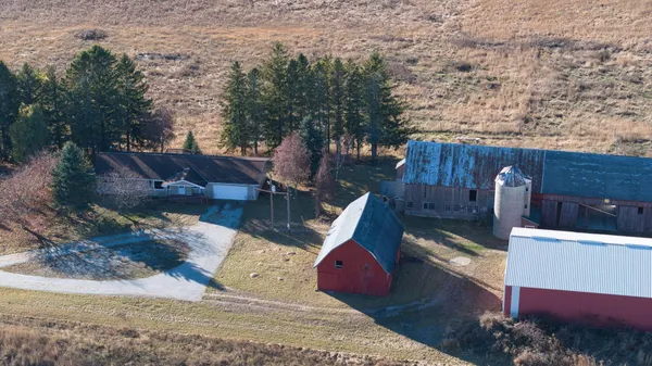$1,500,000 | 4376 Rudy Road, Sevastopol, WI 54235