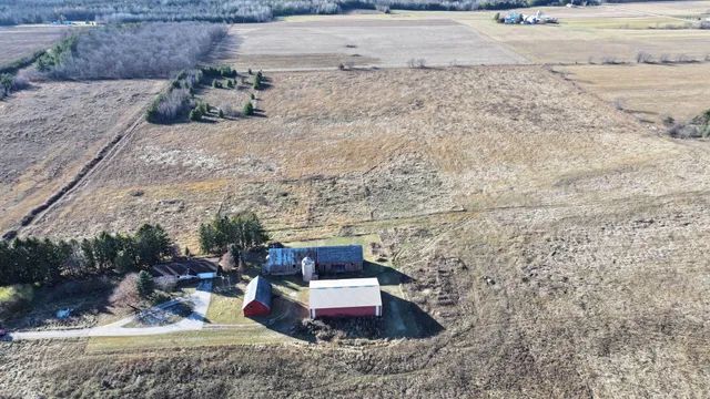 $1,500,000 | 4376 Rudy Road, Sevastopol, WI 54235