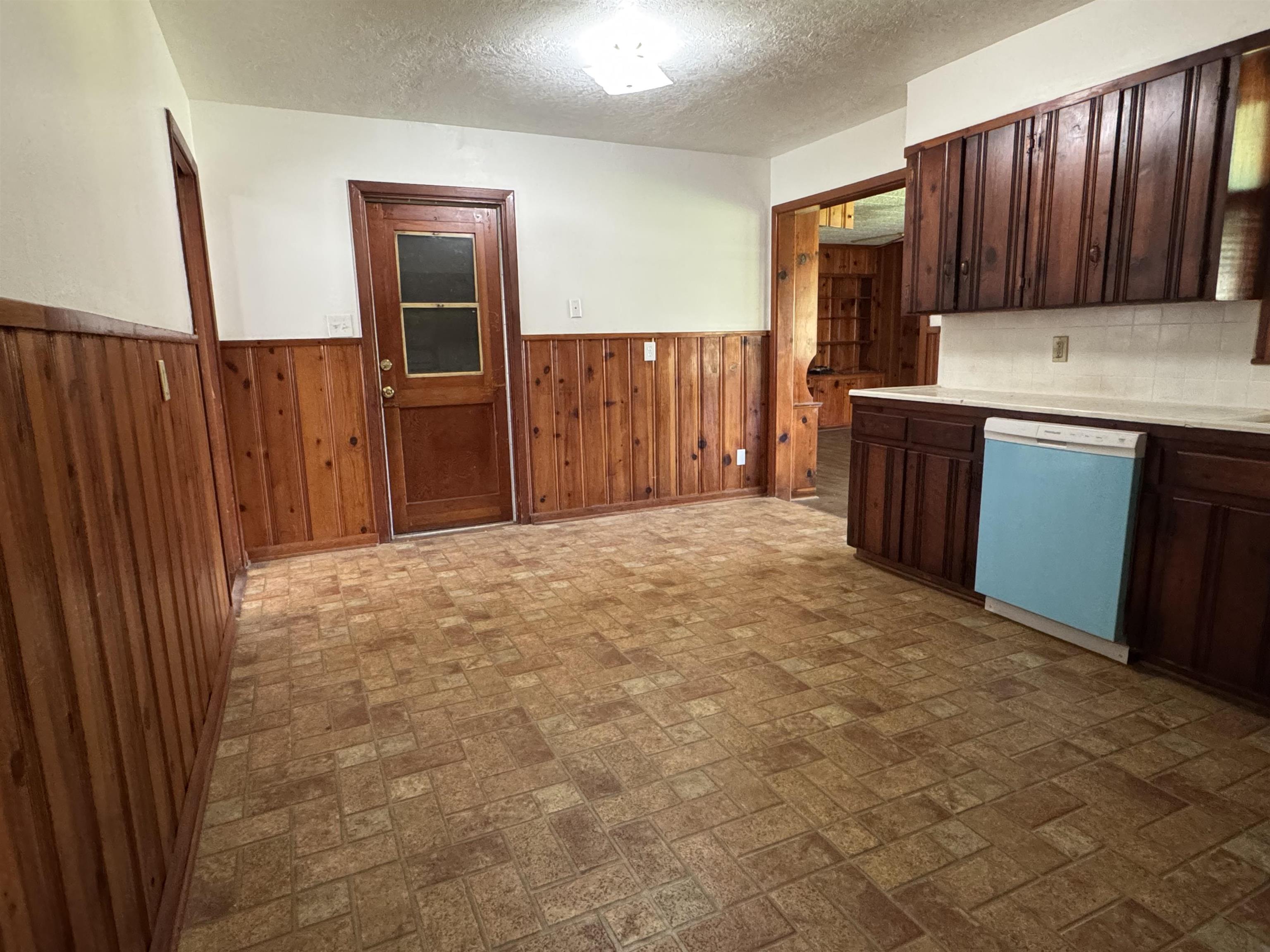 5480 Thames Drive Beaumont, TX 77708 - Photo 7 of 18