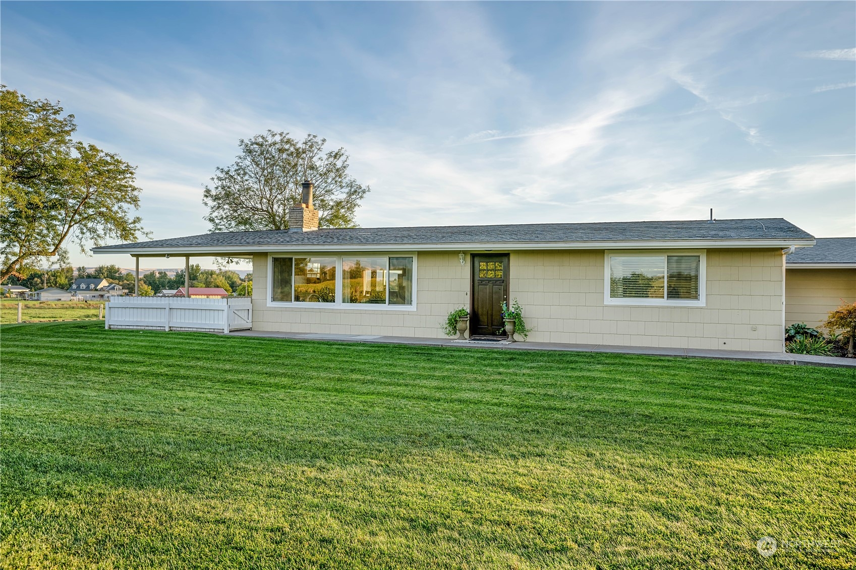 132 Swegle Road Walla Walla, WA 99362 - Photo 24 of 40 a view of a house with a backyard