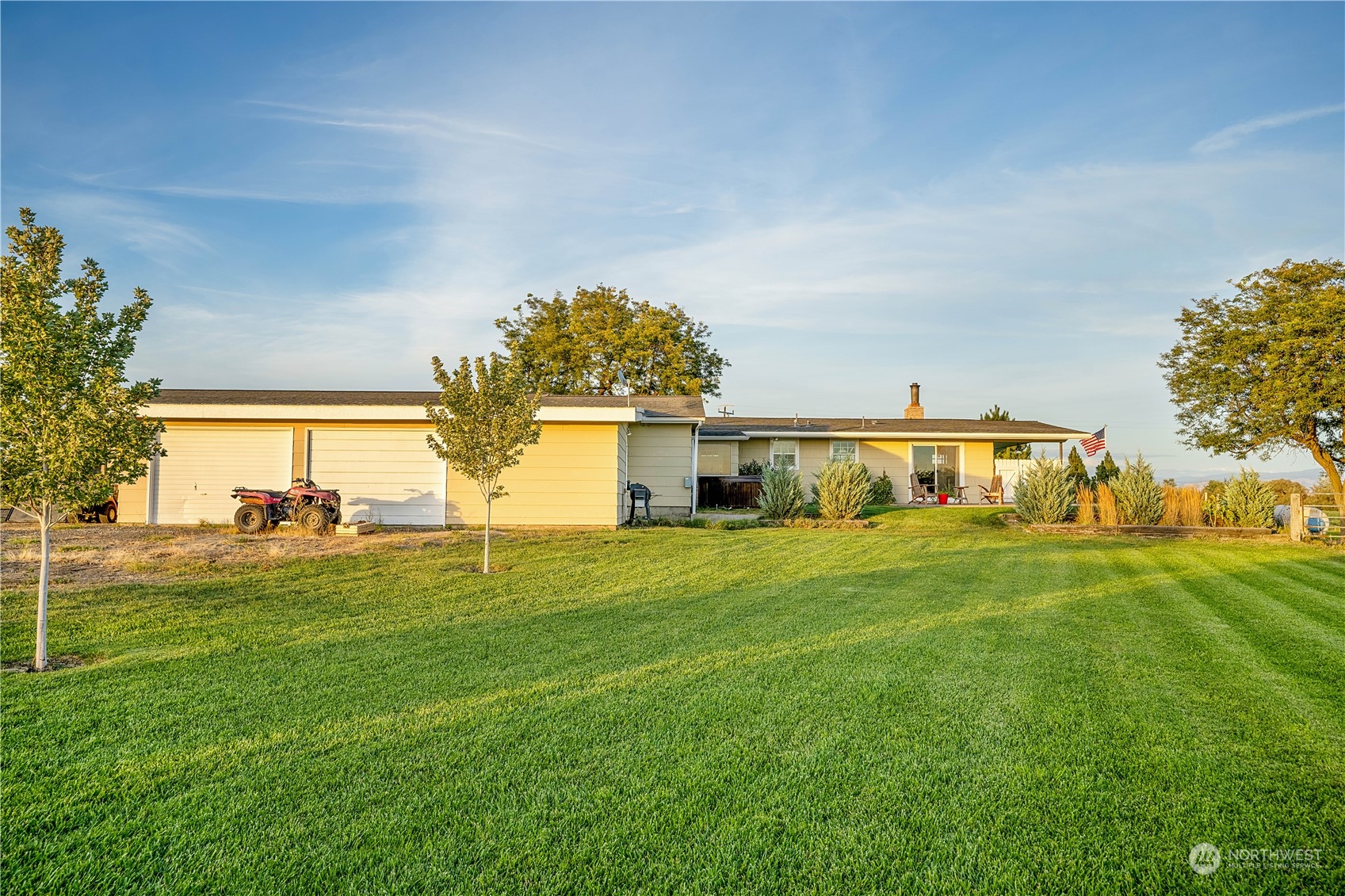 132 Swegle Road Walla Walla, WA 99362 - Photo 26 of 40 a front view of house with yard and seating