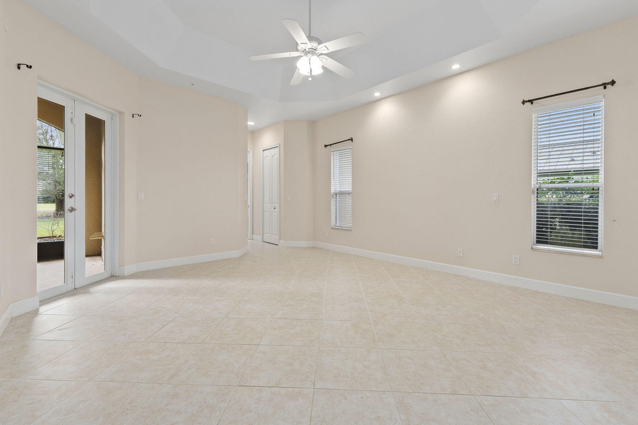 9523 Shadow Lane Fort Pierce, FL 34951 - Photo 18 of 32 27-web-or-mls-DSC08152