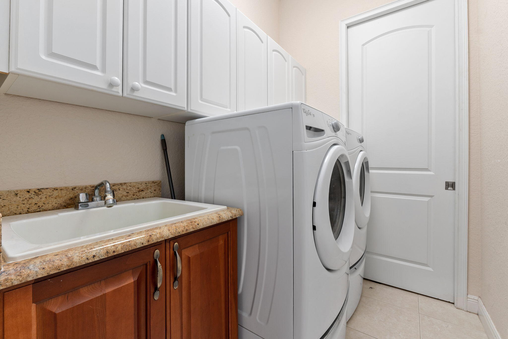 9523 Shadow Lane Fort Pierce, FL 34951 - Photo 30 of 32 46-web-or-mls-DSC08249