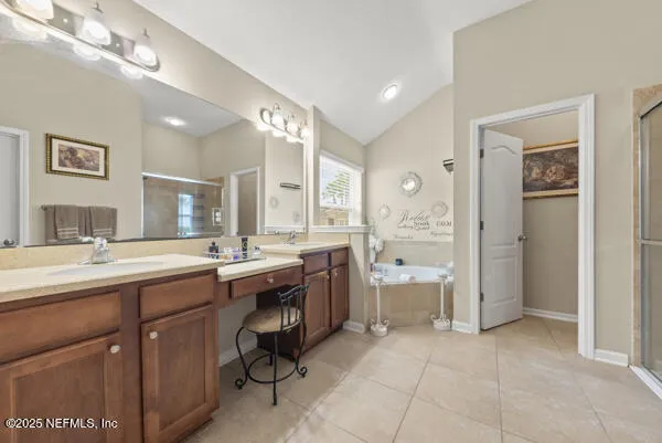 $395,000 | 72 Bradford Lake Circle, Jacksonville, FL 32218